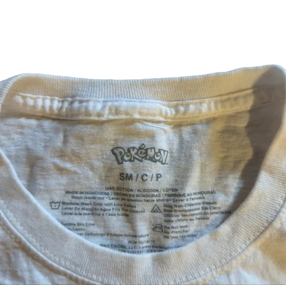 Nintendo Pokemon Shirt - Picture 2 of 2